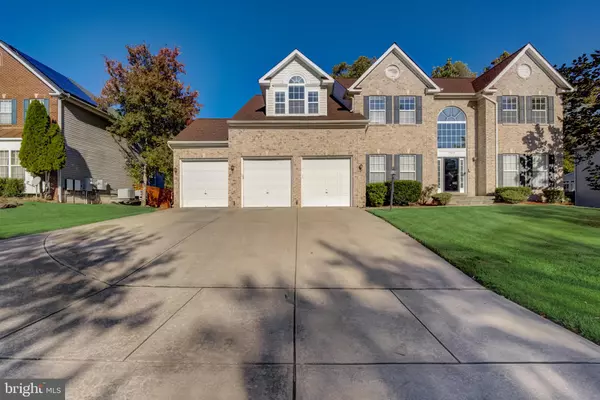 Upper Marlboro, MD 20774,13618 TREE LEAF CT