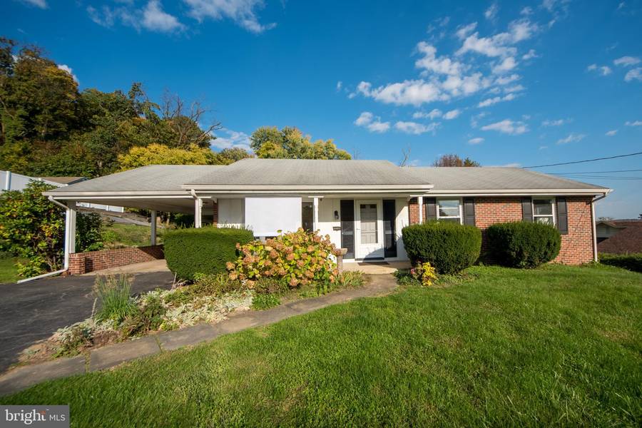 421 KINDERHOOK RD, Columbia, PA 17512