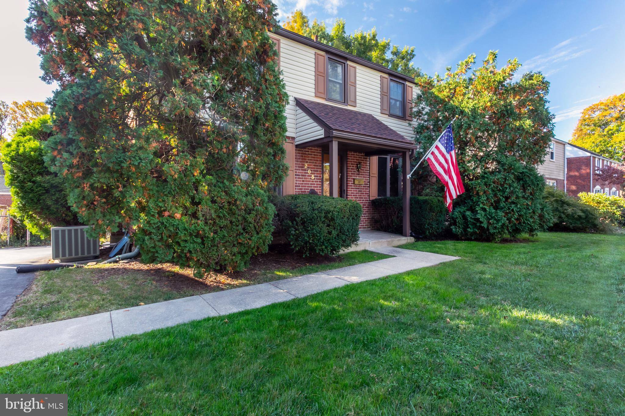 Havertown, PA 19083,205 WICKFORD RD