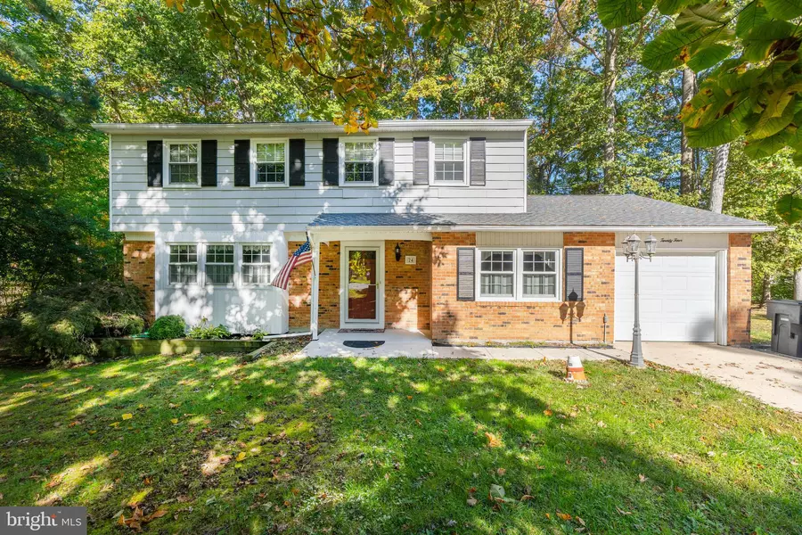 24 BALTUSROL CT, Dover, DE 19904