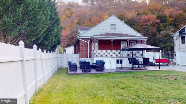 650 W PIEDMONT ST, Keyser, WV 26726