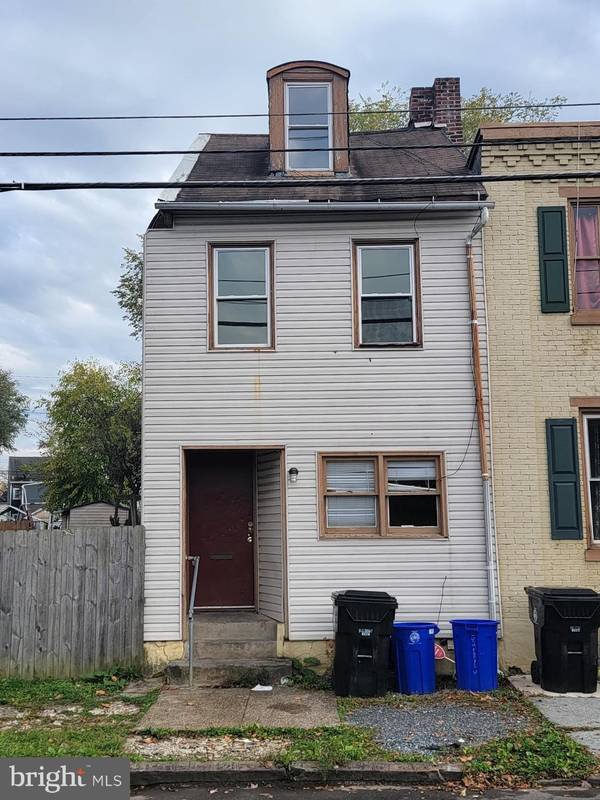 1517 WALNUT ST, Harrisburg, PA 17103