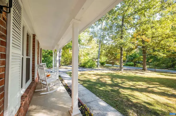 Louisa, VA 23093,220 WALNUT WOODS DR