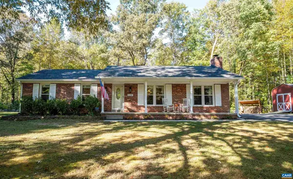 220 WALNUT WOODS DR,  Louisa,  VA 23093