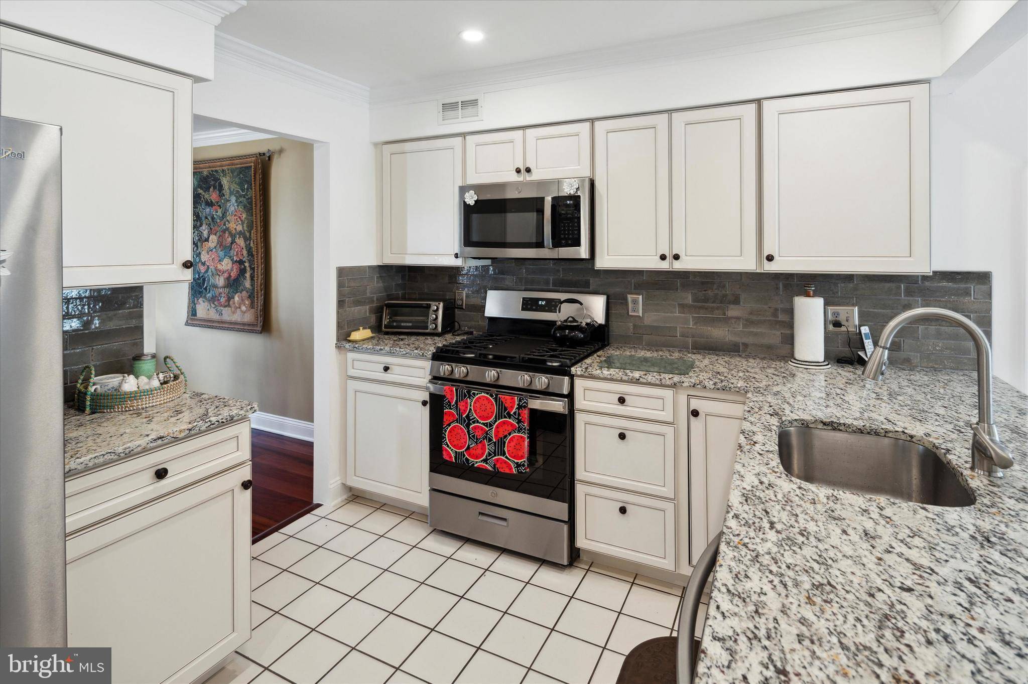 Sewell, NJ 08080,13 HUNTER CT