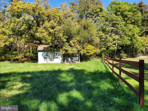 Berkeley Springs, WV 25411,119 CALVIN UNGER LN