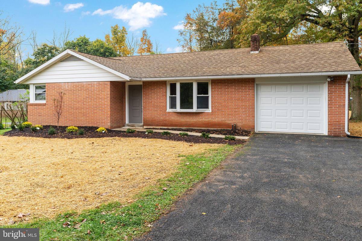 Oley, PA 19547,252 STITZER RD