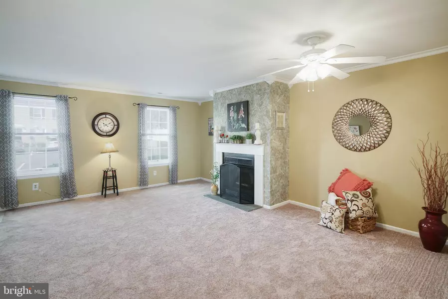 906 HUNTINGDON MEWS, Clementon, NJ 08021