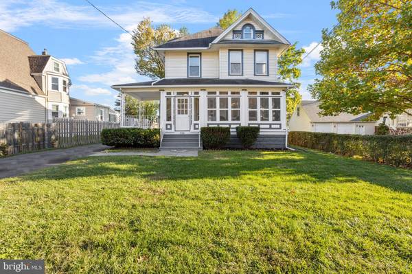 906 COLLINGS AVE, Collingswood, NJ 08107