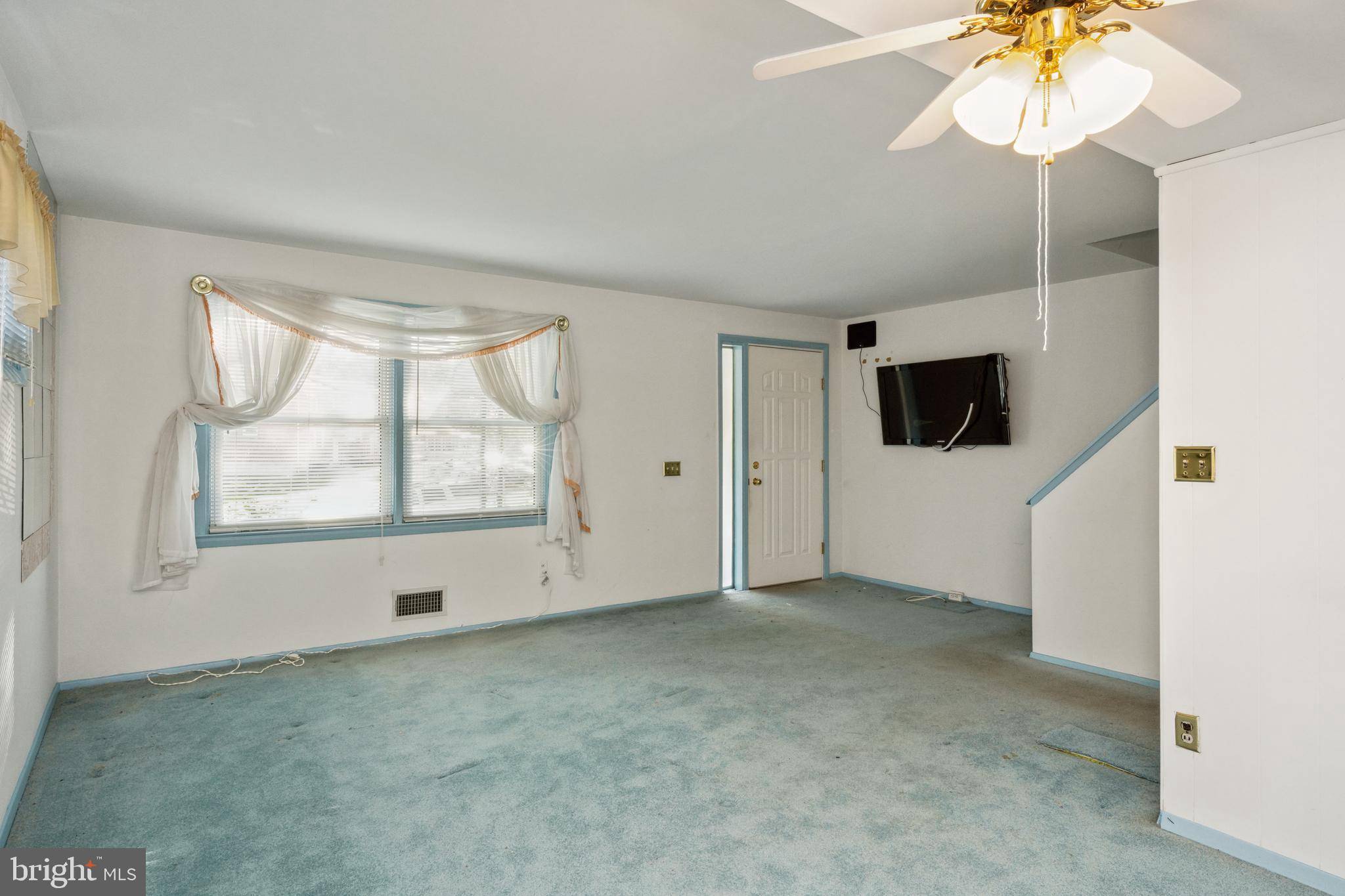 Baltimore, MD 21229,5110 FREDCREST RD