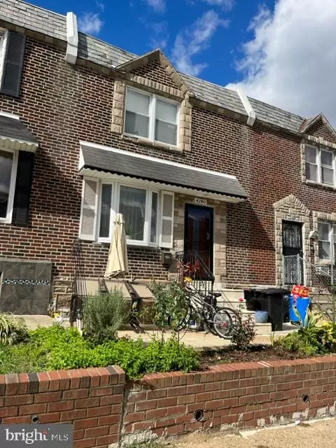 Philadelphia, PA 19124,4240 LAWNDALE ST