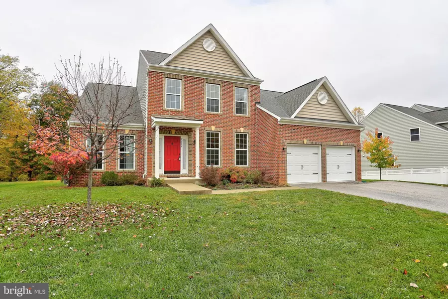 8606 HICKORY HILLS LN, Laurel, MD 20723