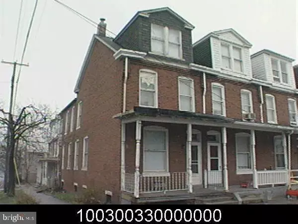 2402 REEL ST, Harrisburg, PA 17110