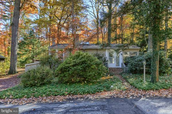 110 LANCASTER AVE, Mt Gretna, PA 17064