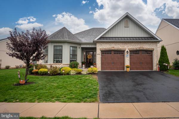 3498 DAYLILY DR, Emmaus, PA 18049