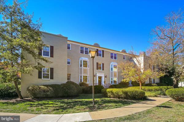 814 S ARLINGTON MILL DR #6-104, Arlington, VA 22204