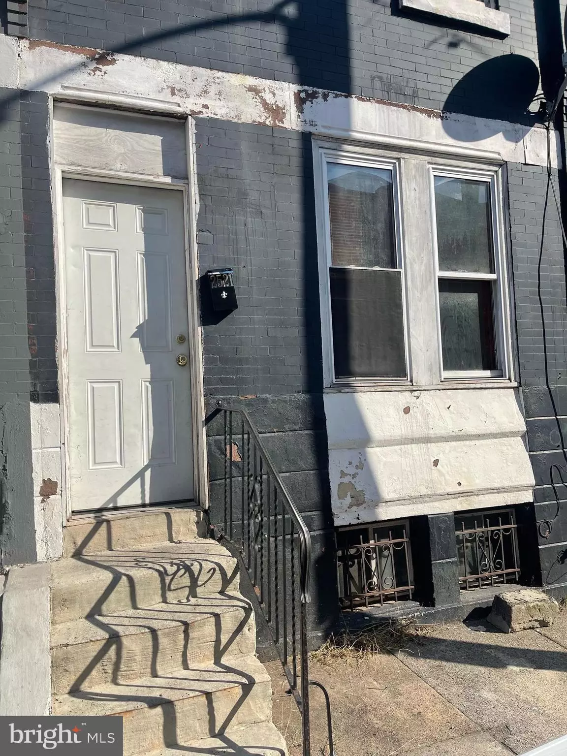 Philadelphia, PA 19132,2521 N OPAL ST