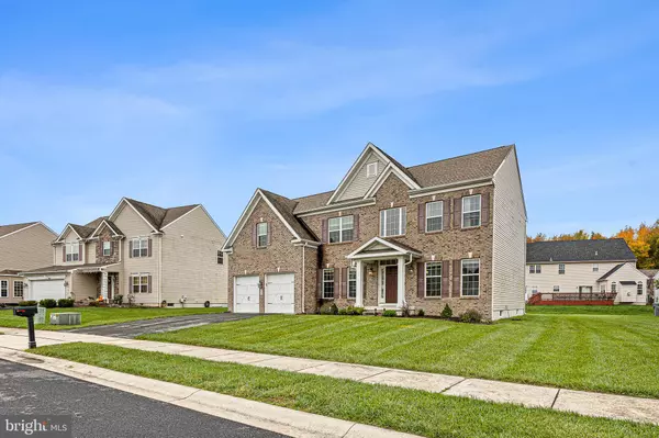 208 MICHELLE CT, Newark, DE 19702