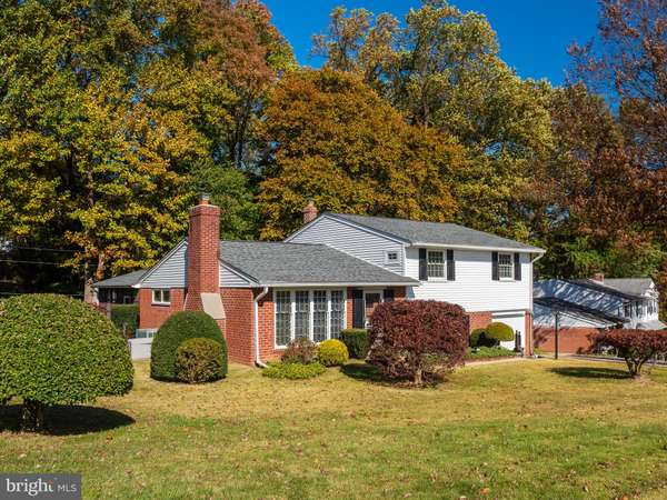 Broomall, PA 19008,104 BEECHTREE DR