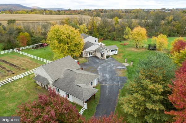 275 GEIGER RD, Douglassville, PA 19518