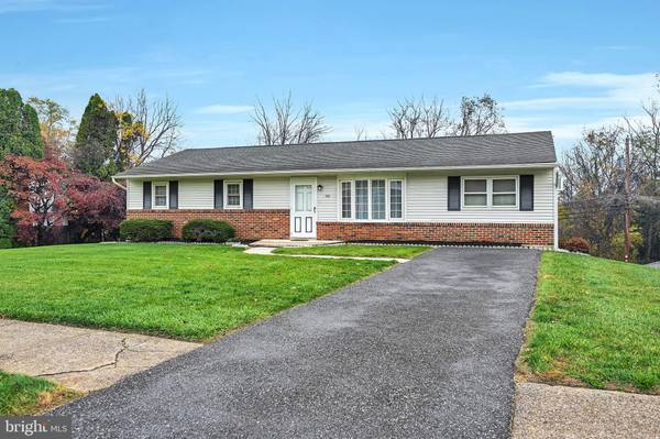 122 HILL LN, Mechanicsburg, PA 17050