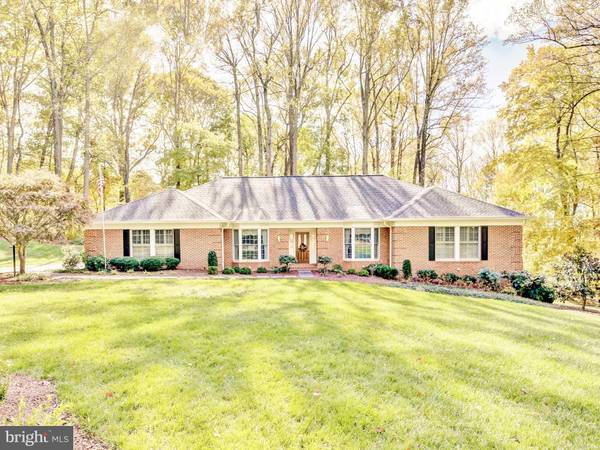 6832 SANDSTONE CT, Warrenton, VA 20187