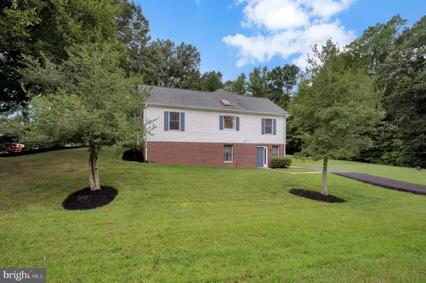 Spotsylvania, VA 22553,8906 COMMONS CIR