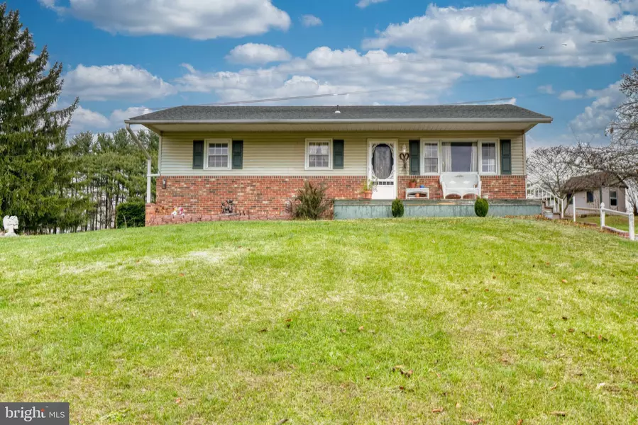 4915 ORIOLE CT, Westminster, MD 21158