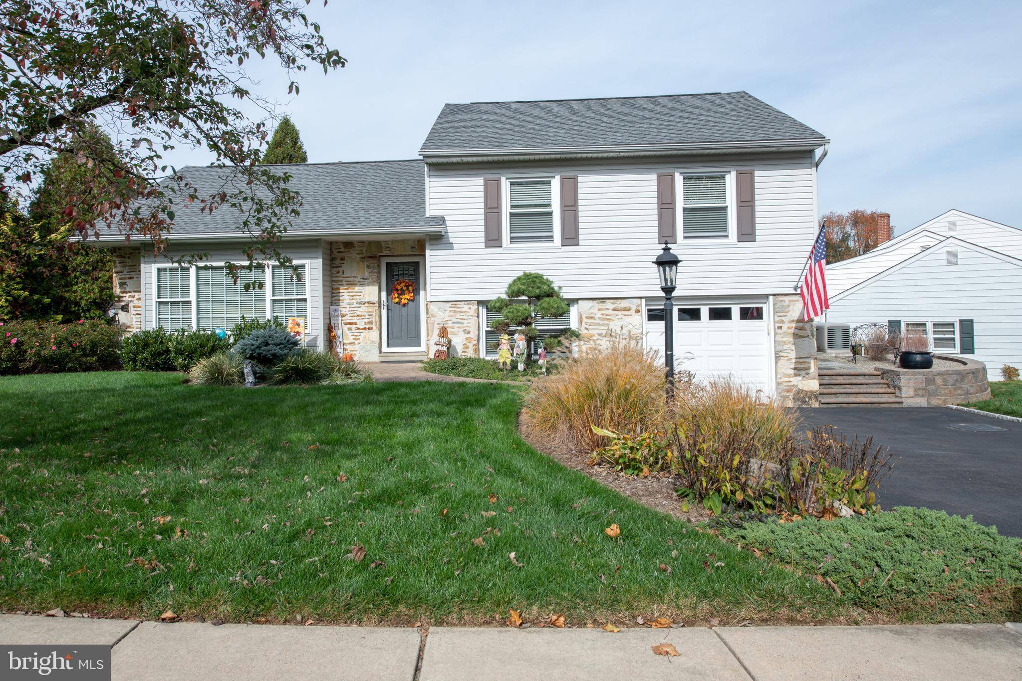 1014 ANNA RD,  Huntingdon Valley,  PA 19006