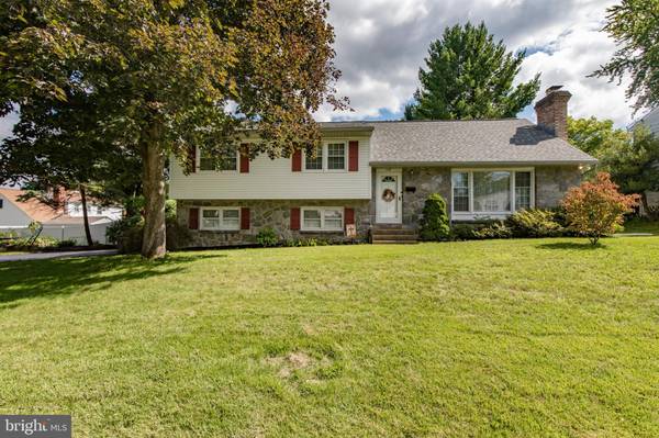 316 IROQUOIS ST, Emmaus, PA 18049