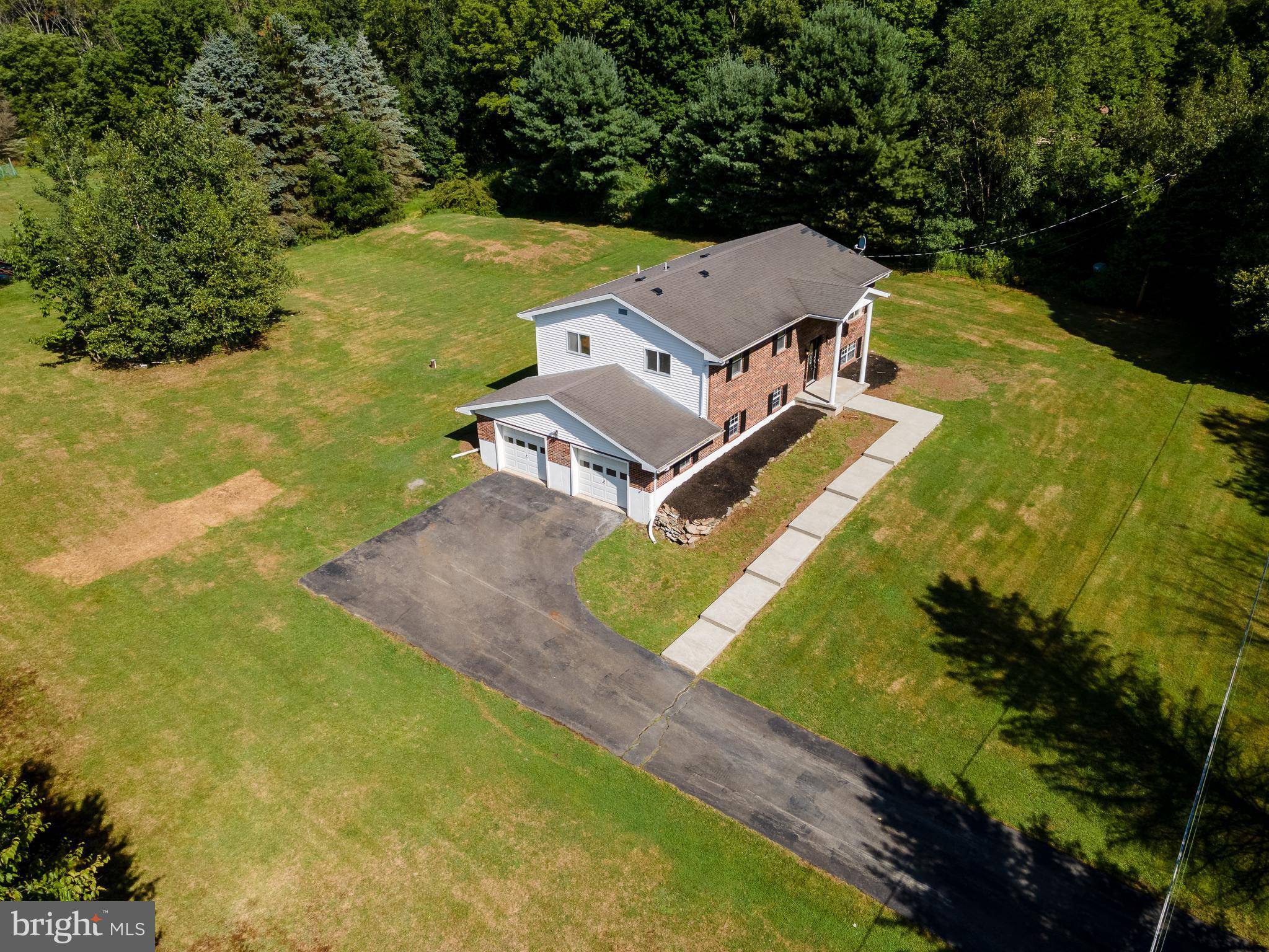Covington Township, PA 18444,412 VAN BRUNT ST.