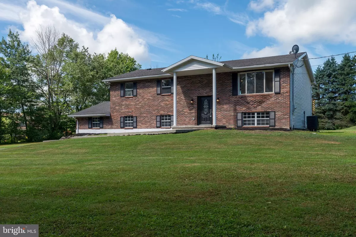 Covington Township, PA 18444,412 VAN BRUNT ST.