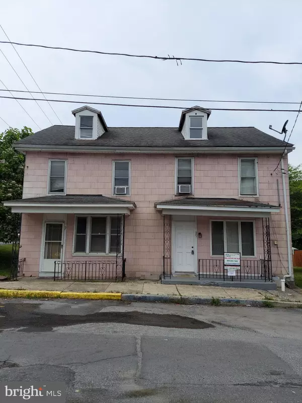 Middleport, PA 17953,25-27 MAIN ST