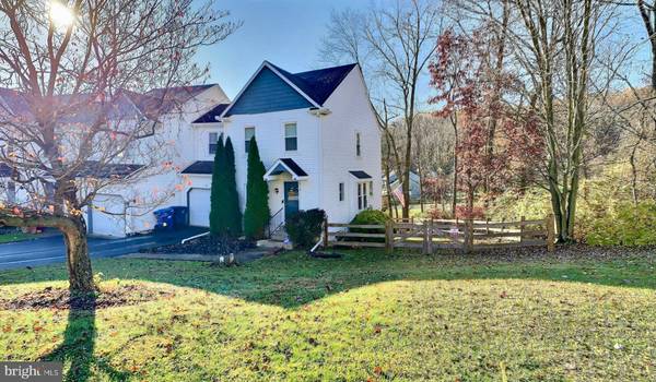 52 HOGAN PL, Coatesville, PA 19320