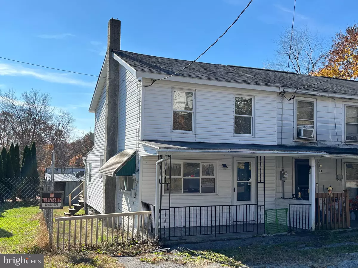 Mary D, PA 17952,90 BACK ST