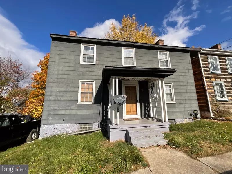 307 E MARTIN ST, Martinsburg, WV 25404