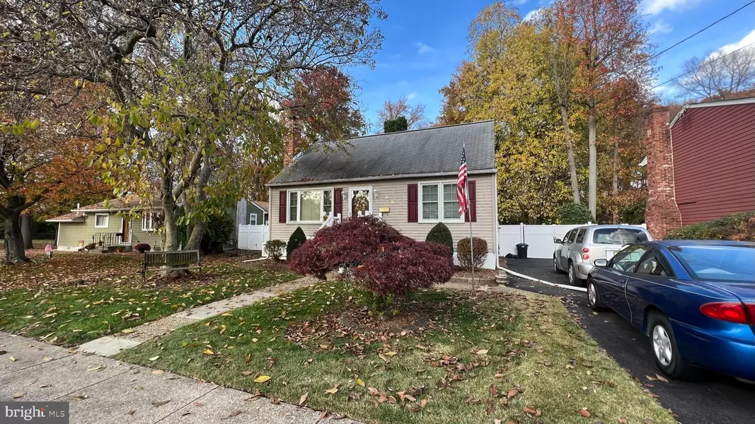 619 OTTER BRANCH DR, Magnolia, NJ 08049