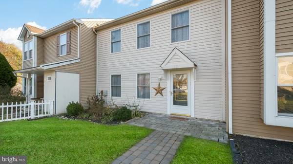 Horsham, PA 19044,12 CHURCHILL CIR