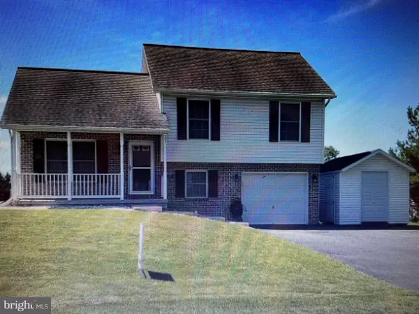 3847 MOUNTAIN SHADOW CIRCLE, Fayetteville, PA 17222