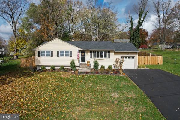 27 MARUDY DR, Clinton, NJ 08809