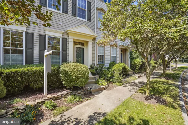 26033 MURREY DRIVE, Chantilly, VA 20152