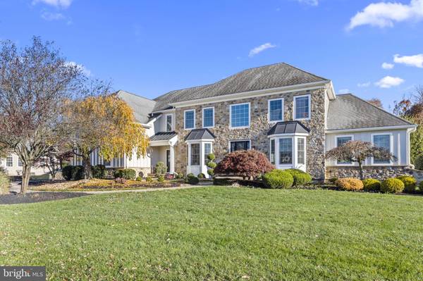 33 SIENNA CIR, Ivyland, PA 18974