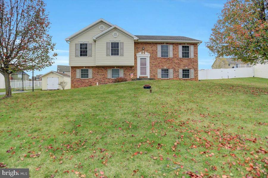 106 MCCULLOCH RD, Shippensburg, PA 17257