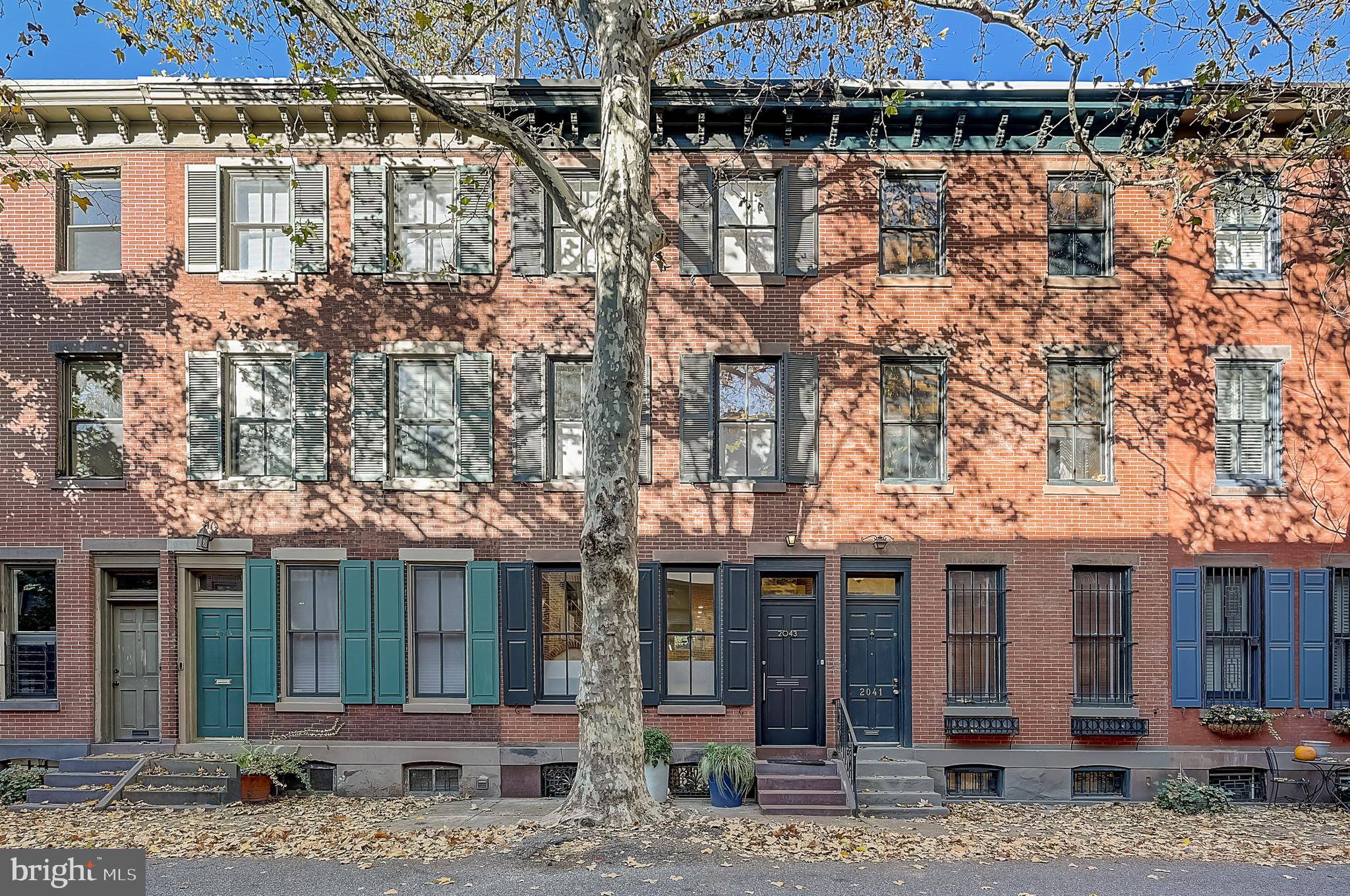Philadelphia, PA 19103,2043 APPLETREE ST