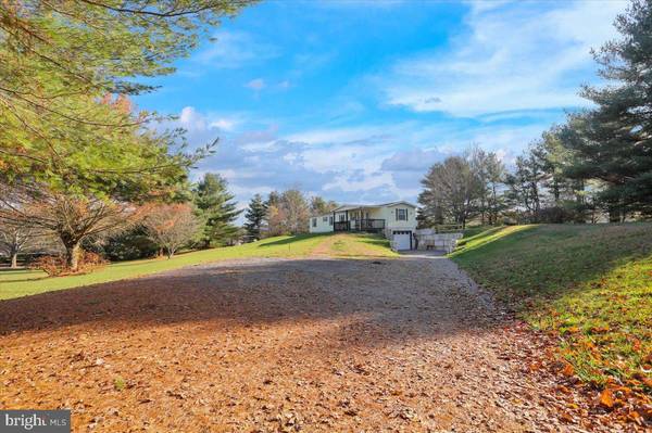 571 GOLF COURSE RD, Birdsboro, PA 19508