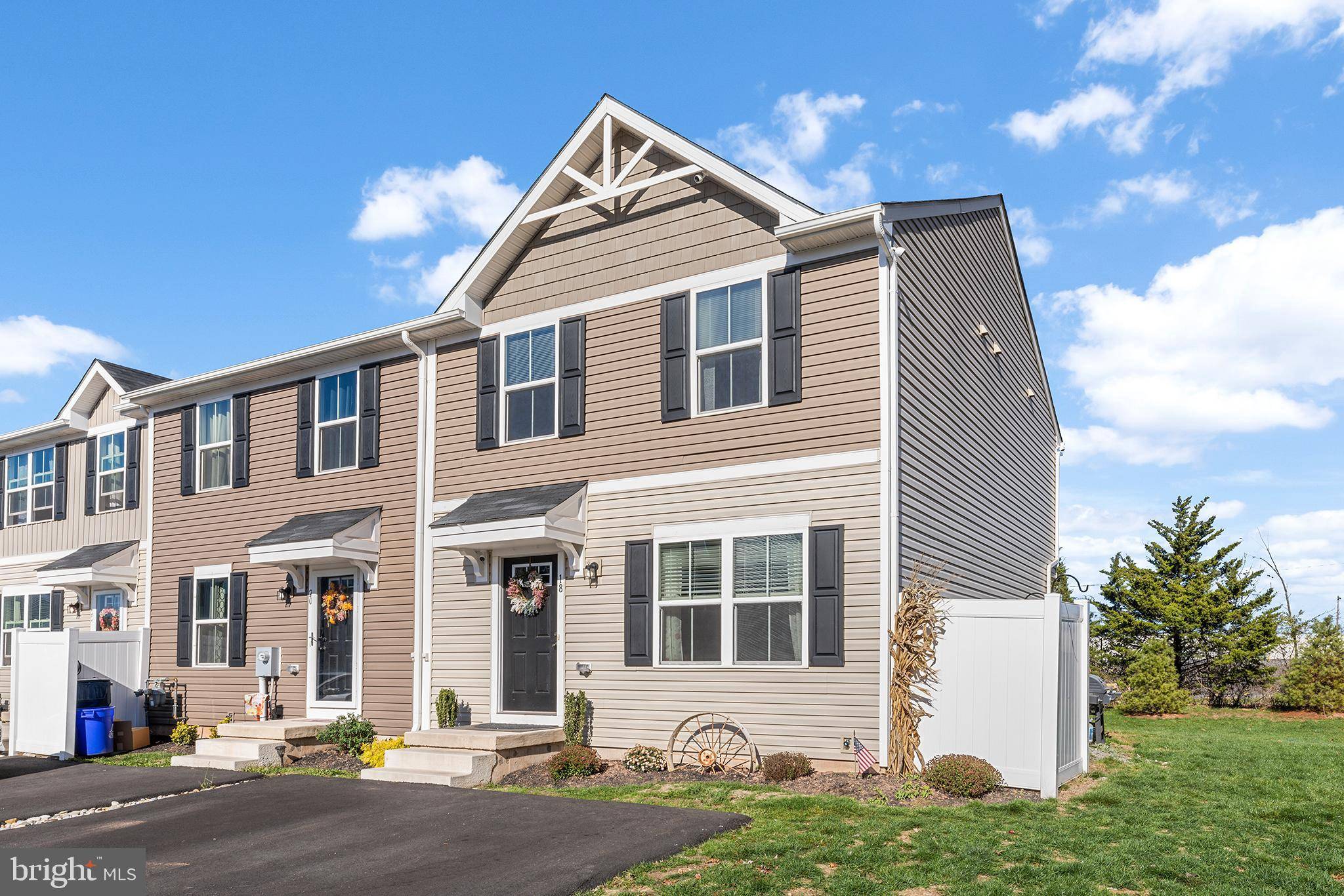 Gilbertsville, PA 19525,18 FOXWOOD DR