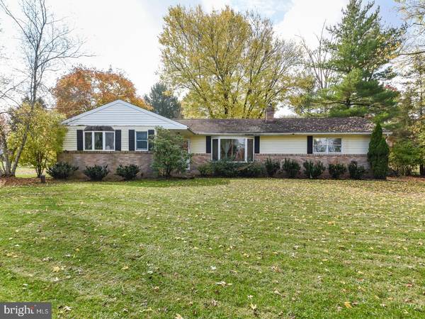 4240 TOWNSHIP LINE RD, Harleysville, PA 19438