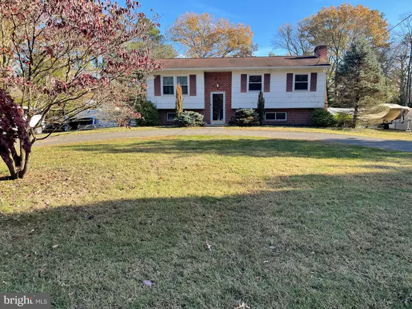 81 TAUNTON RD, Medford, NJ 08055