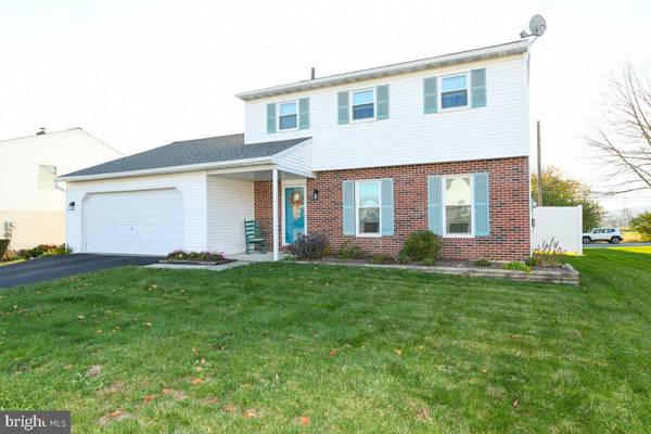 818 BLUE GATE LN, Reading, PA 19608