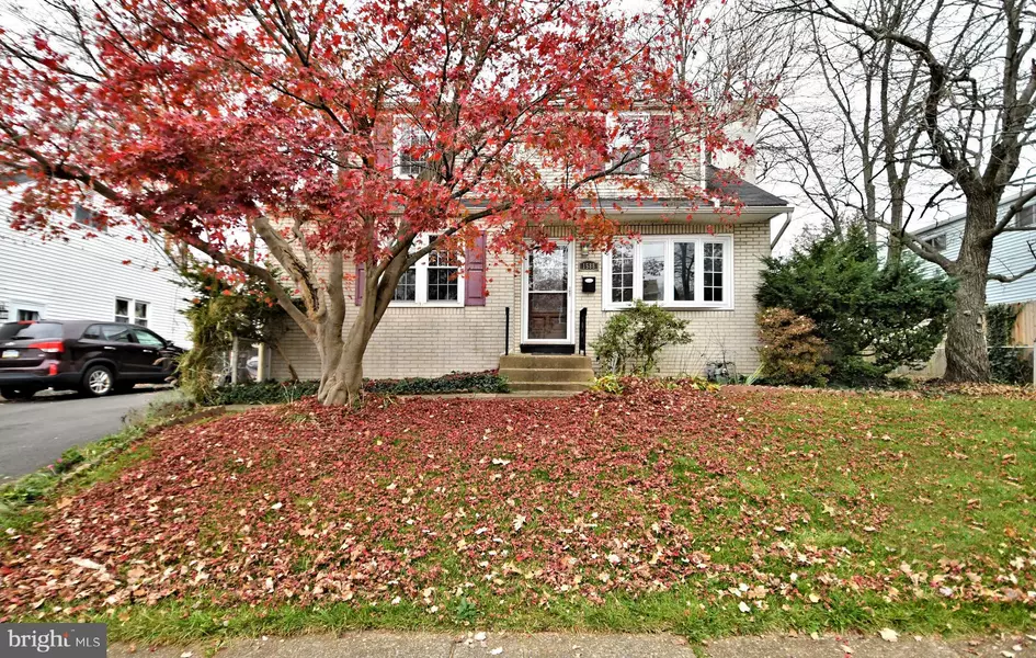 1588 OSBOURNE AVE, Abington, PA 19001